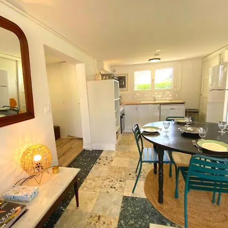 Apartment Moulin#3 - 6 Pers -calme-jardin&parking Futuroscope *